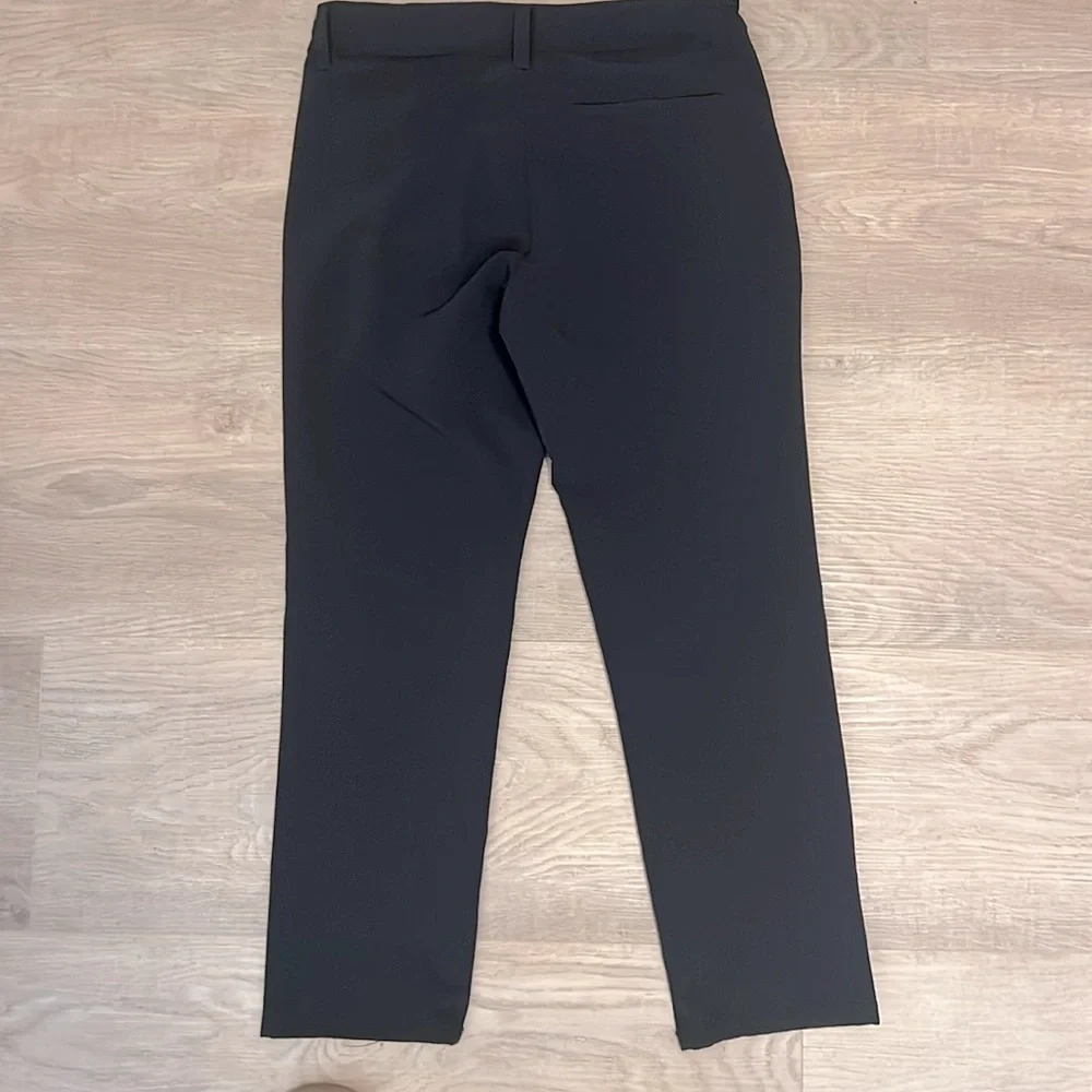 Cat & Jack Adjustable Waist Nylon Wind Pants (12)